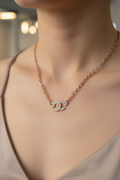Collar CC oro rosa lifestyle mujer